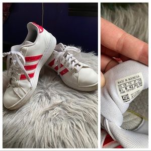 Adidas red and white Cloudfoam tennis shoes